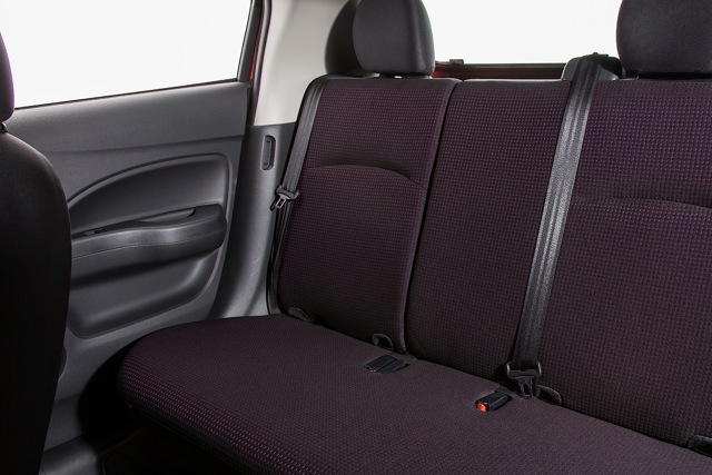 Mitsubishi Mirage Foto 65