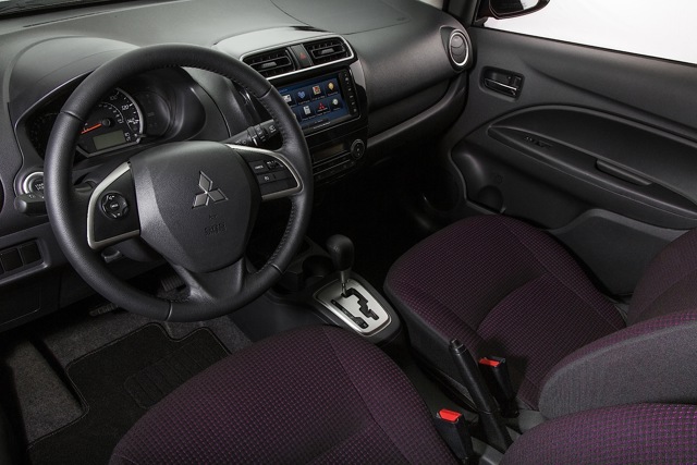 Mitsubishi Mirage Foto 66