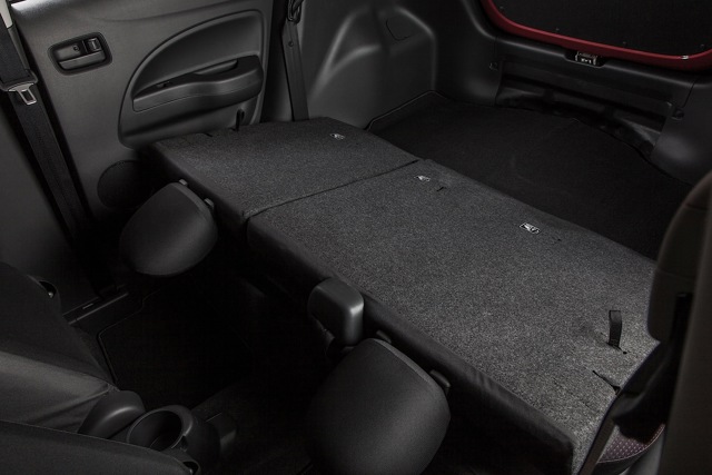 Mitsubishi Mirage Foto 73