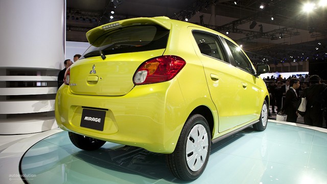 Mitsubishi Mirage Foto 1