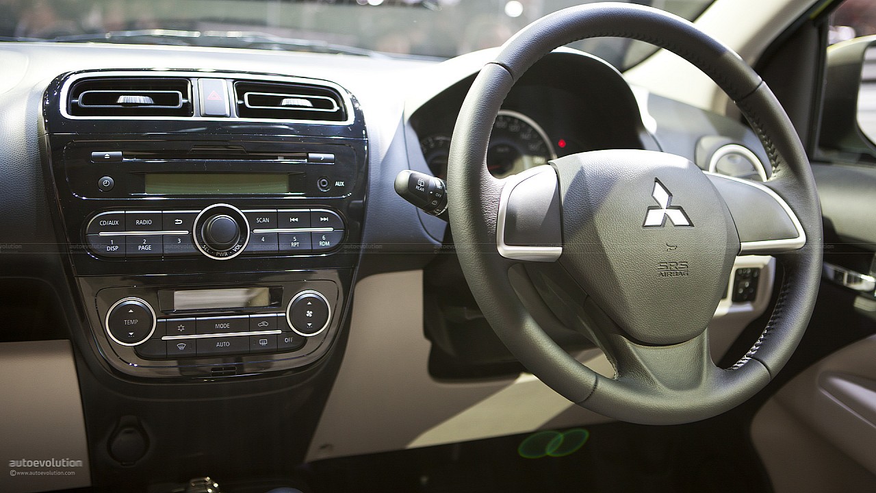 Mitsubishi Mirage photo 58