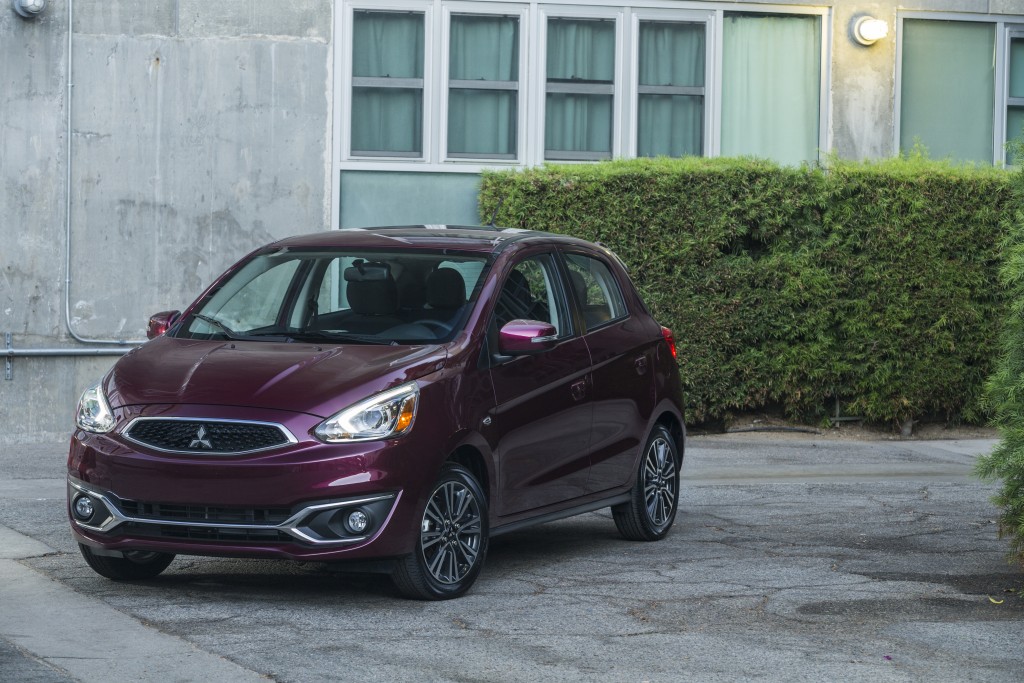 Mitsubishi Mirage photo 2