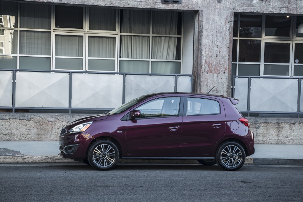 Mitsubishi Mirage photo 3