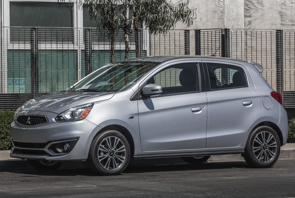 Mitsubishi Mirage photo 14