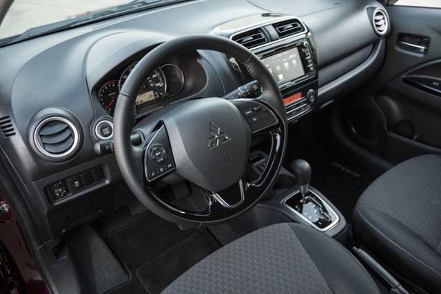 Mitsubishi Mirage photo 23
