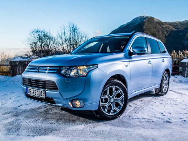 Mitsubishi Outlander / Airtrek photo 68