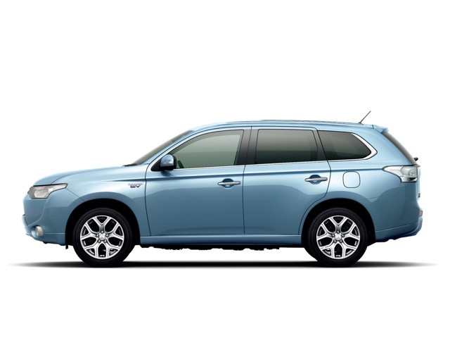 Mitsubishi Outlander / Airtrek photo 74