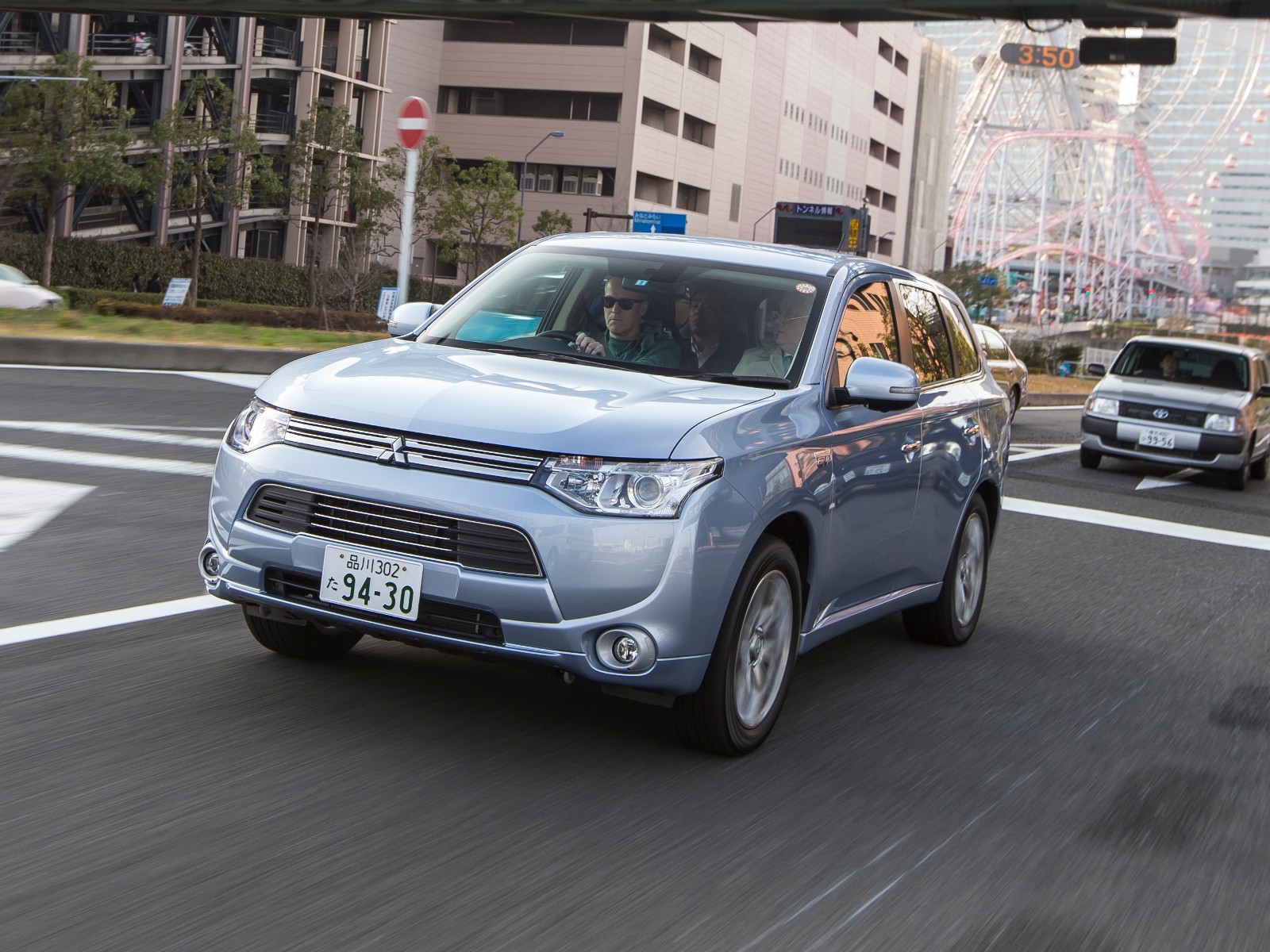 Mitsubishi Outlander / Airtrek photo 81