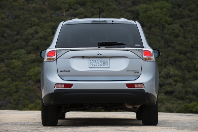 Mitsubishi Outlander / Airtrek photo 27