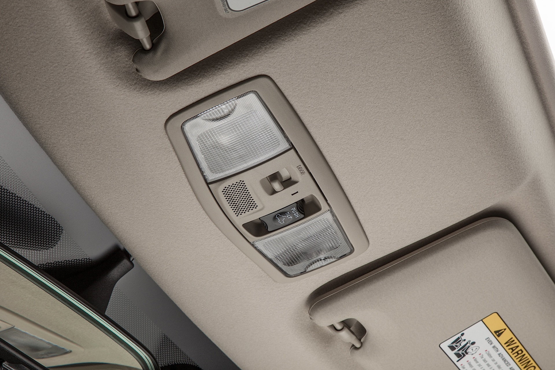 Mitsubishi Outlander / Airtrek photo 105