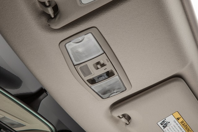 Mitsubishi Outlander / Airtrek photo 105