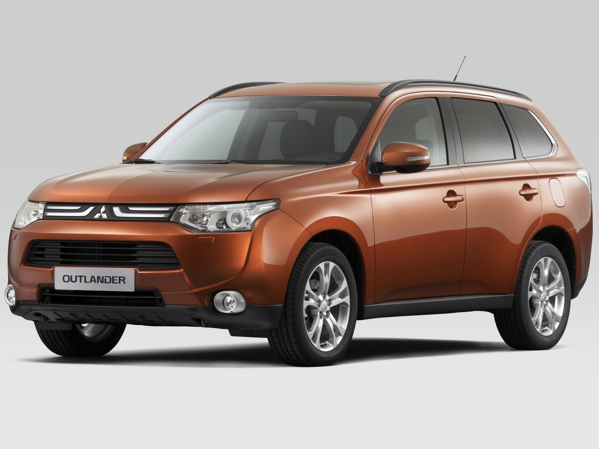 Mitsubishi Outlander / Airtrek photo 39