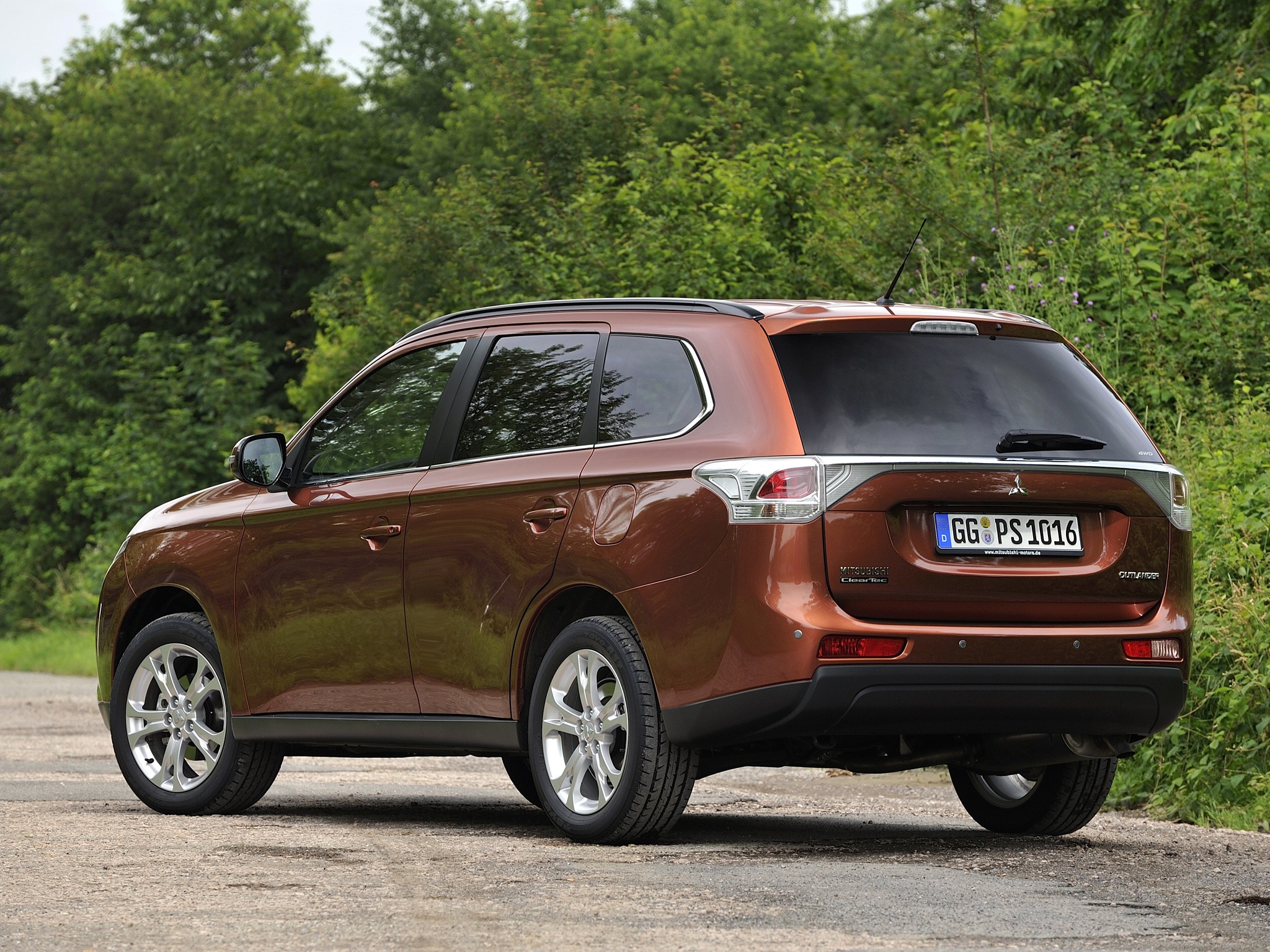 Mitsubishi Outlander / Airtrek photo 43