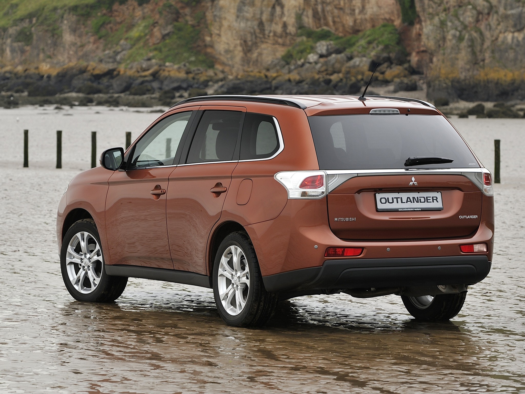 Mitsubishi Outlander / Airtrek photo 47