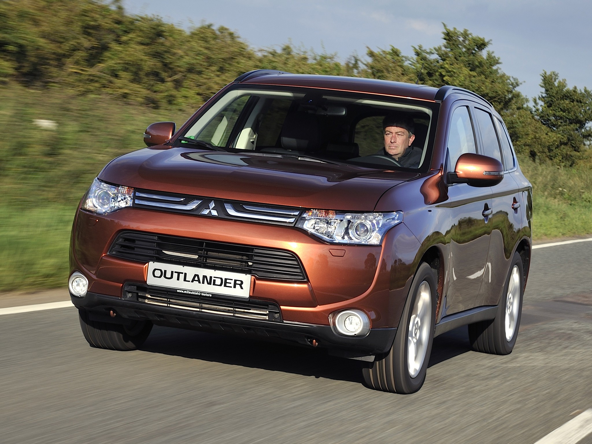 Mitsubishi Outlander / Airtrek photo 50