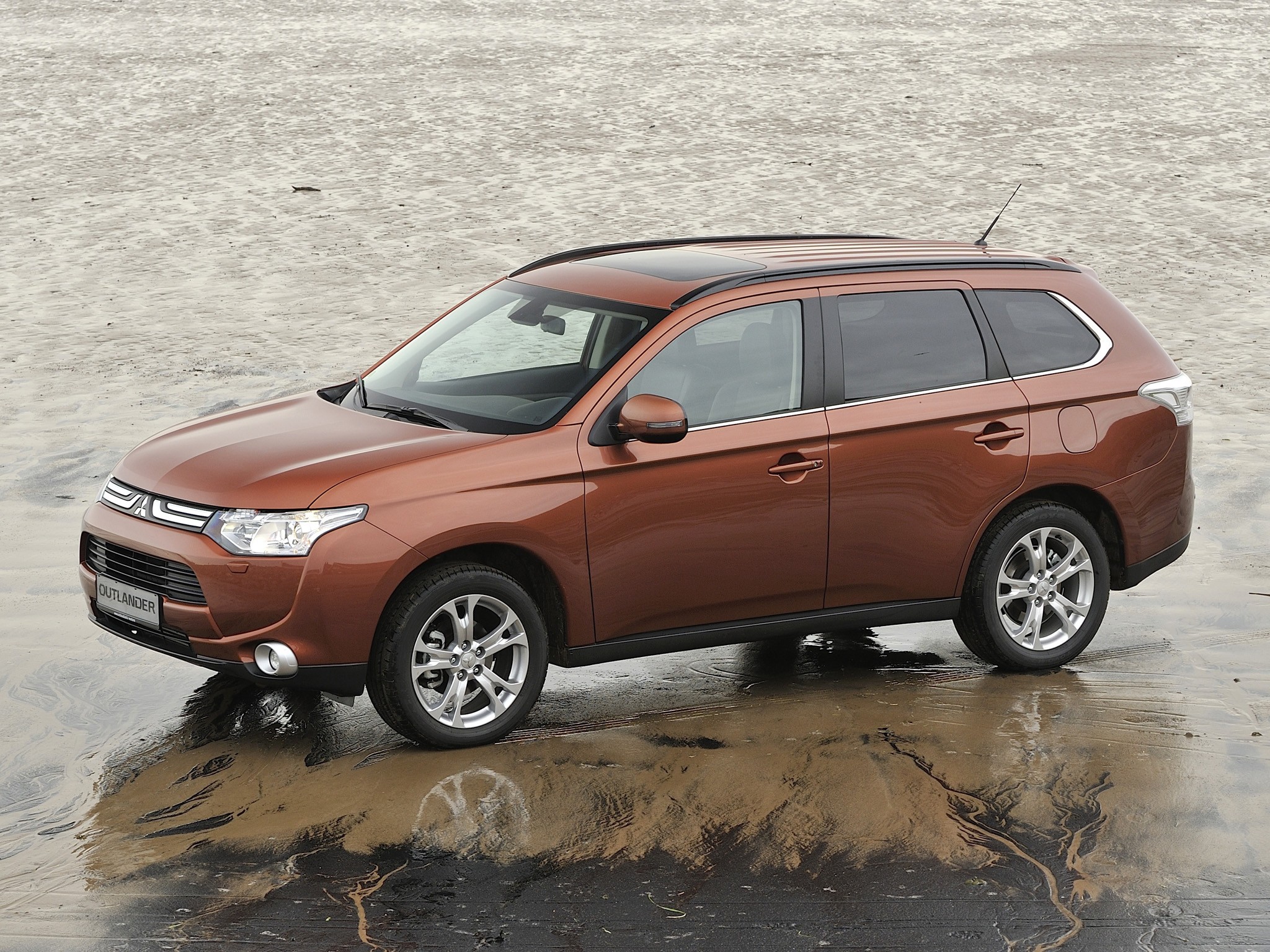 Mitsubishi Outlander / Airtrek photo 51
