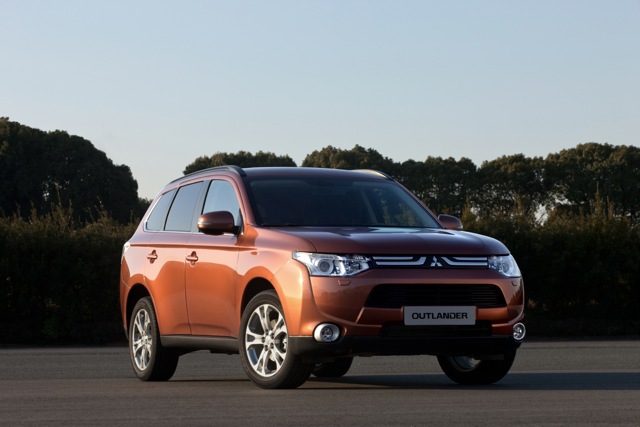 MITSUBISHI Outlander / Airtrek