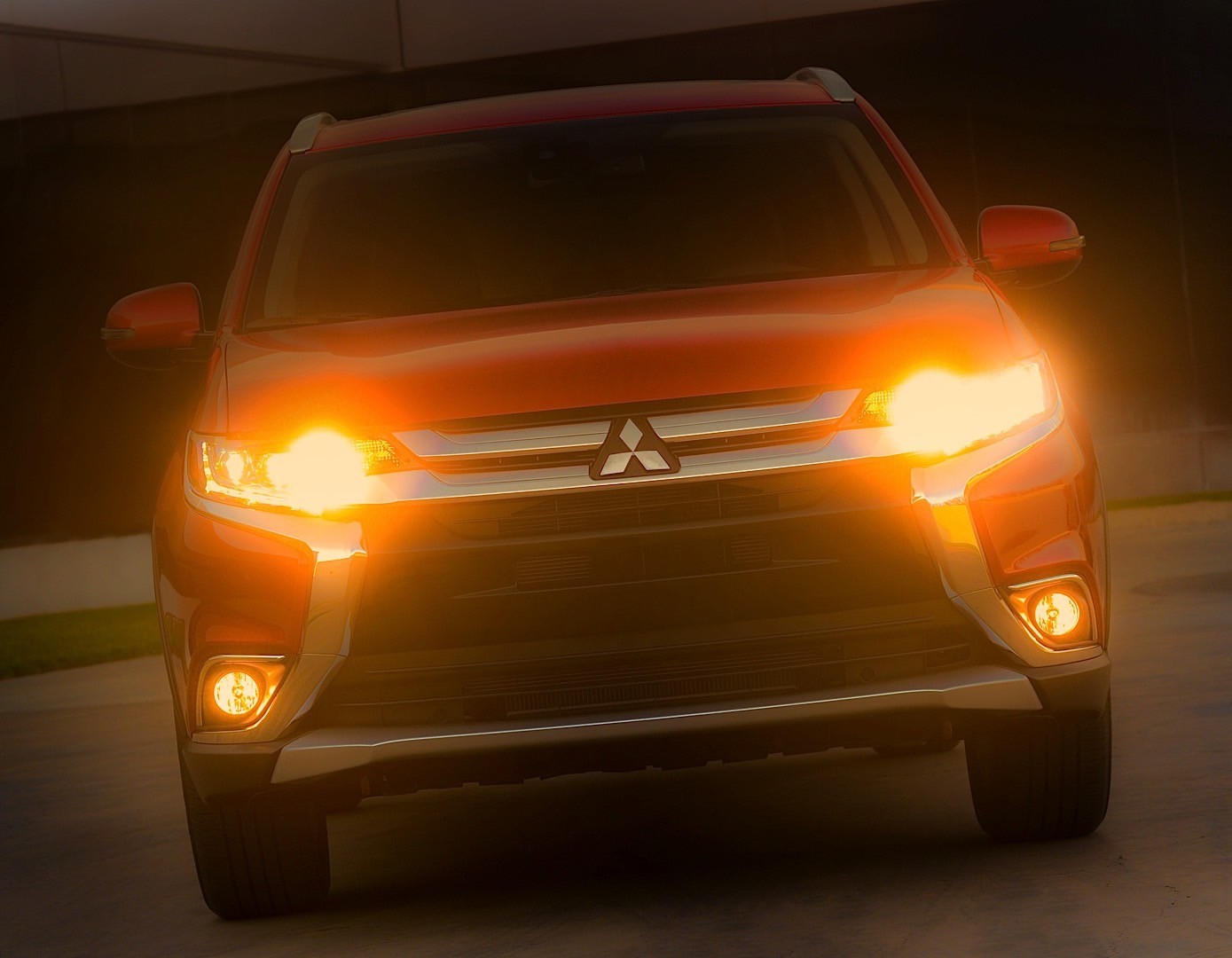 Mitsubishi Outlander / Airtrek photo 13