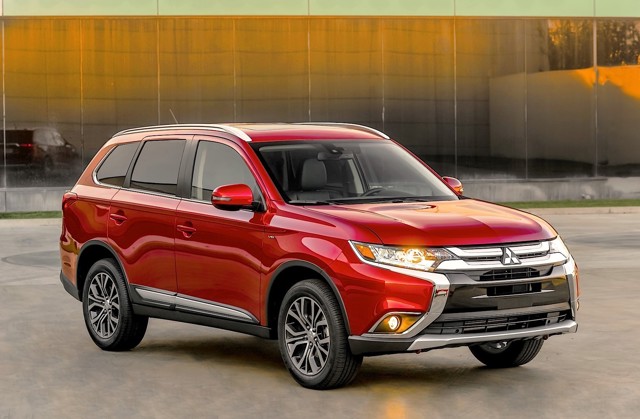 Mitsubishi Outlander / Airtrek photo 17