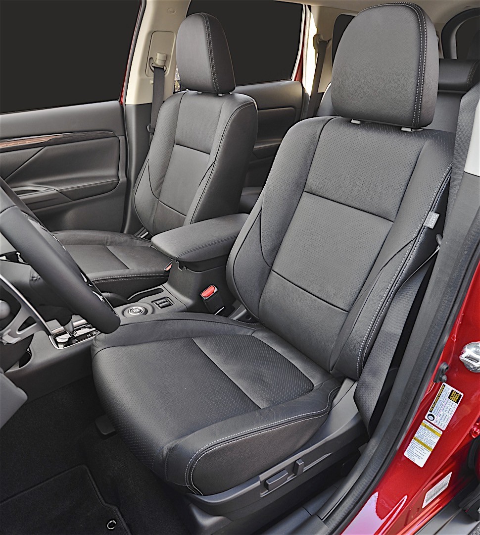 Mitsubishi Outlander / Airtrek photo 80