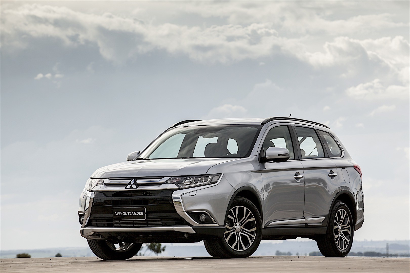 Mitsubishi Outlander / Airtrek photo 55