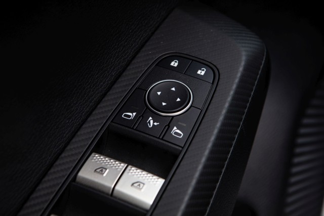 Mitsubishi Outlander / Airtrek photo 52