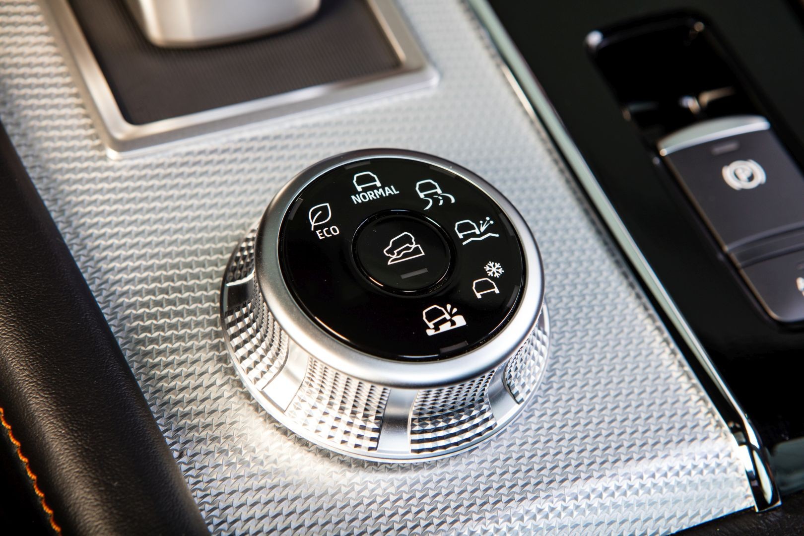 Mitsubishi Outlander / Airtrek photo 57