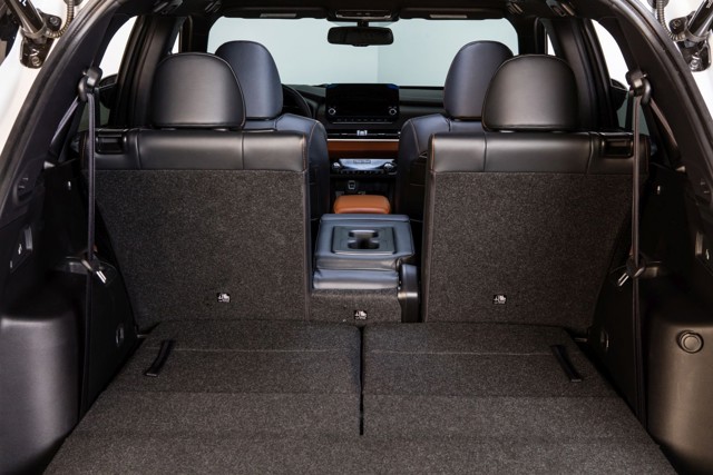 Mitsubishi Outlander / Airtrek photo 70