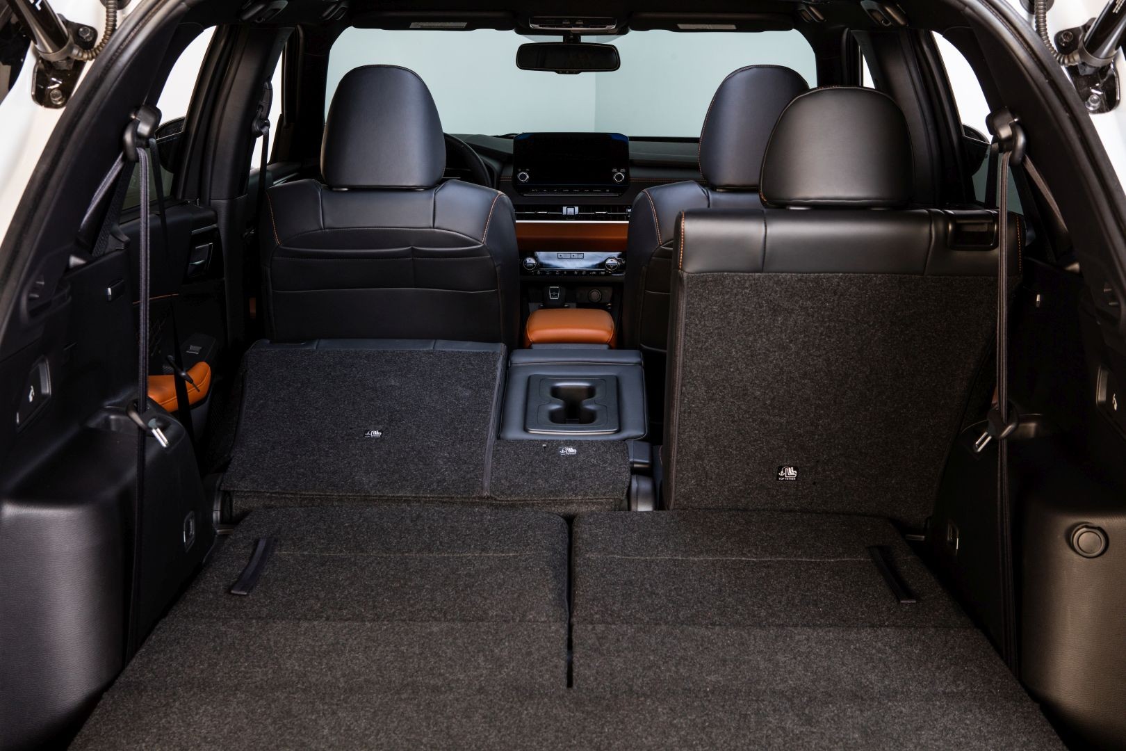 Mitsubishi Outlander / Airtrek photo 71