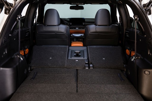 Mitsubishi Outlander / Airtrek photo 72