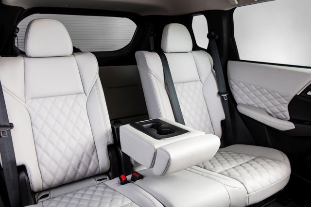 Mitsubishi Outlander / Airtrek photo 43
