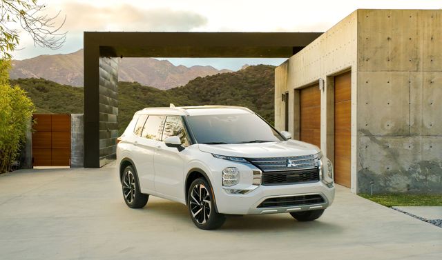 Mitsubishi Outlander / Airtrek photo 18