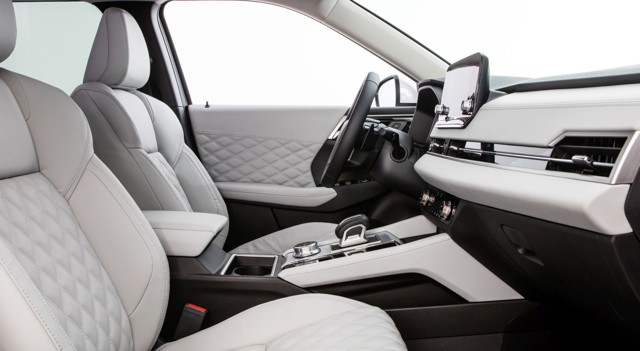 Mitsubishi Outlander / Airtrek photo 46