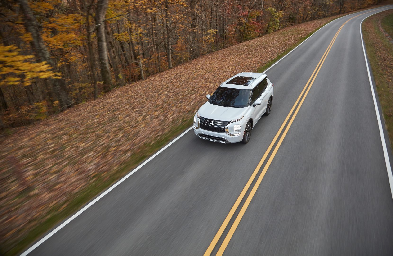 Mitsubishi Outlander / Airtrek photo 27