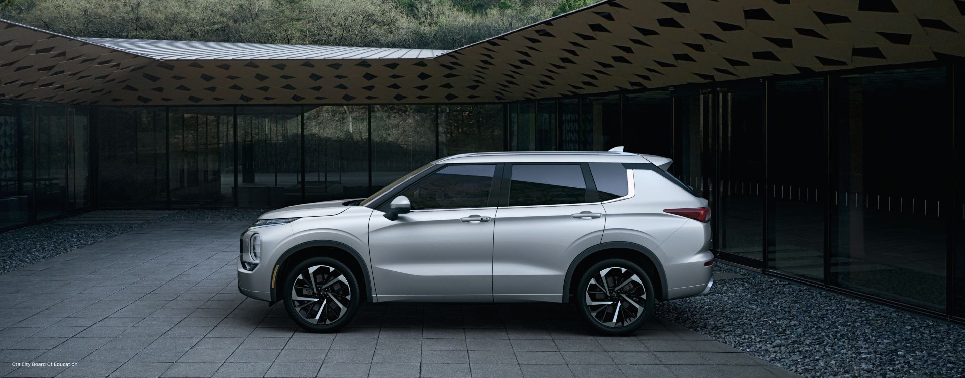 Mitsubishi Outlander / Airtrek photo 33