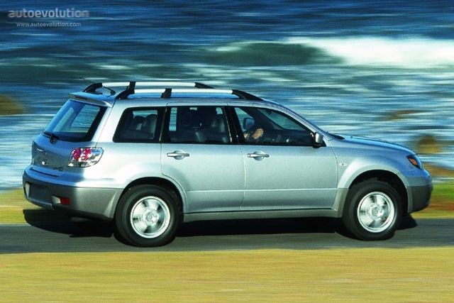 Mitsubishi Outlander / Airtrek photo 6