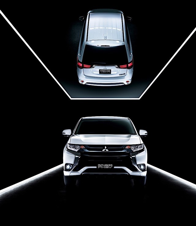 Mitsubishi Outlander / Airtrek photo 13