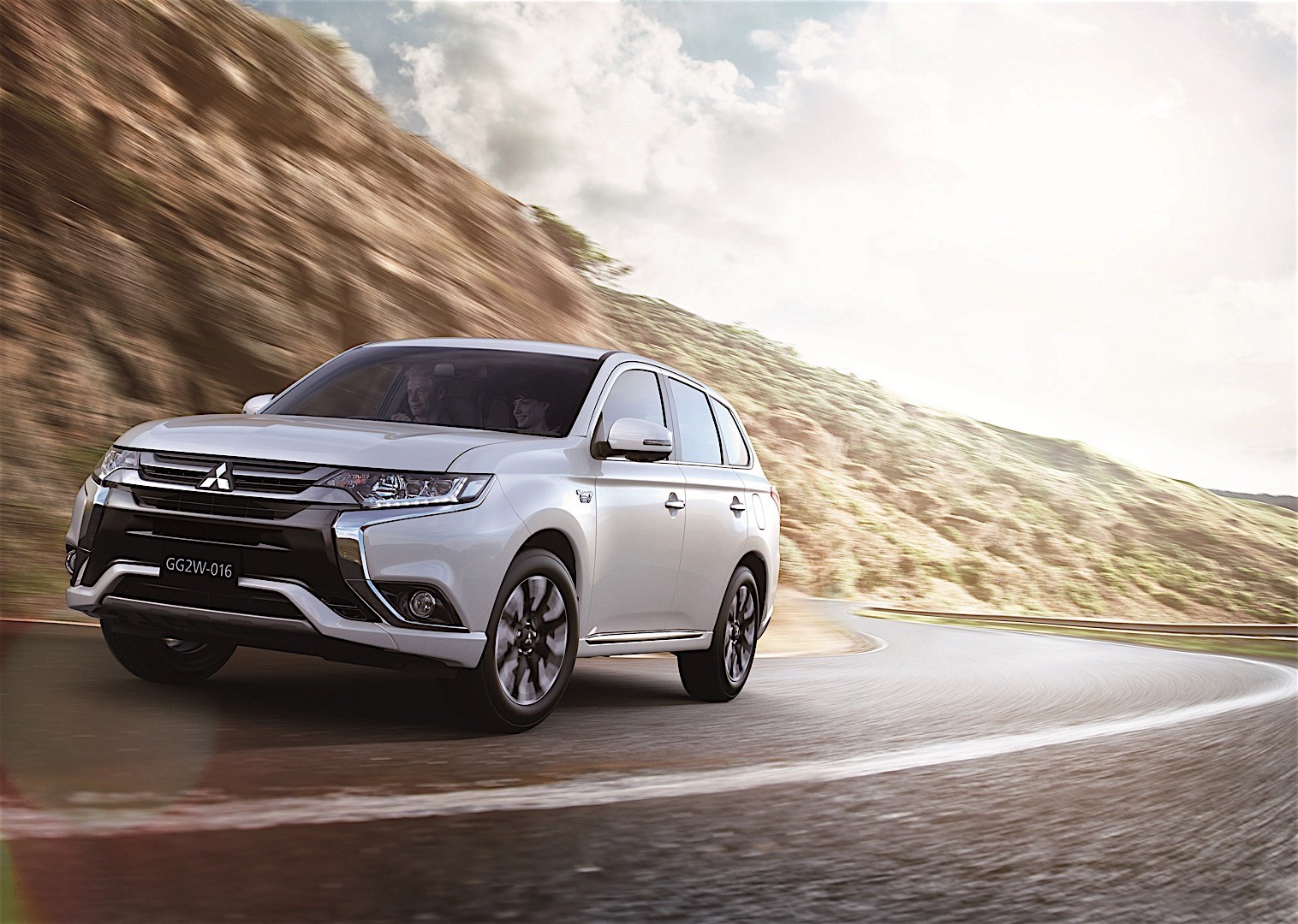 Mitsubishi Outlander / Airtrek photo 15