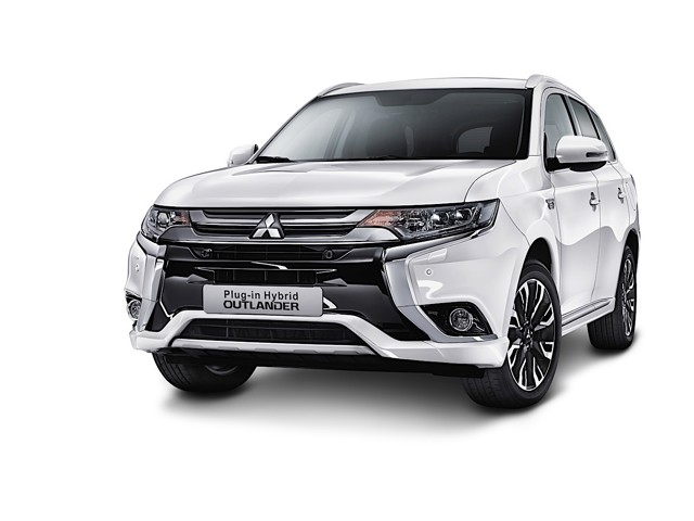 Mitsubishi Outlander / Airtrek photo 21