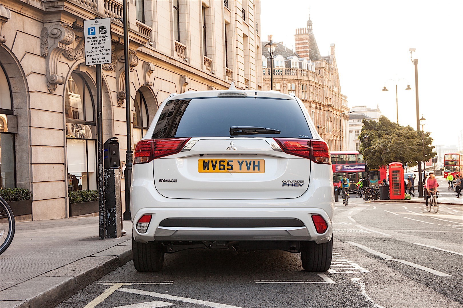 Mitsubishi Outlander / Airtrek photo 49