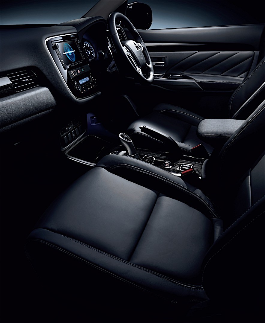 Mitsubishi Outlander / Airtrek photo 74