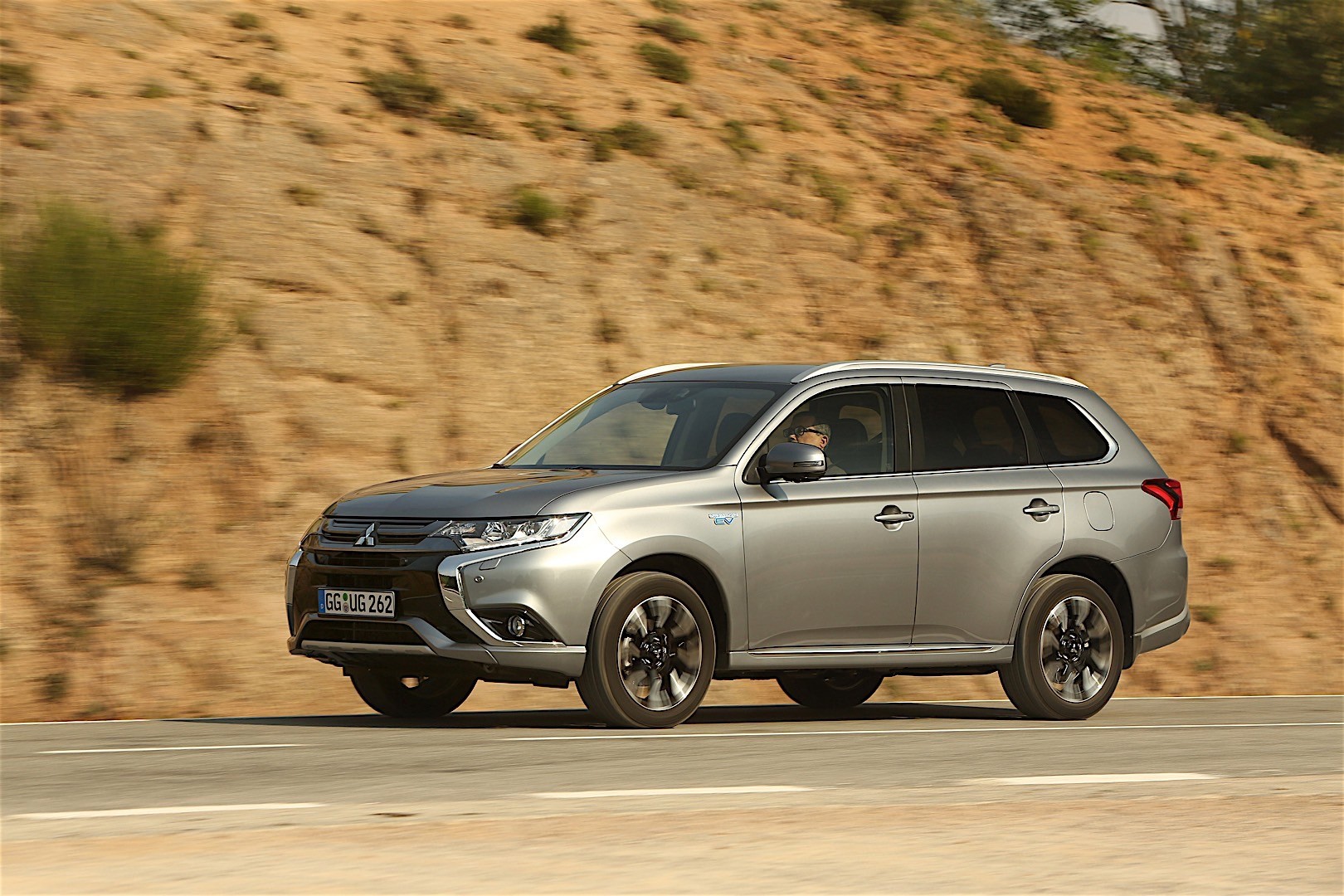 Mitsubishi Outlander / Airtrek photo 59