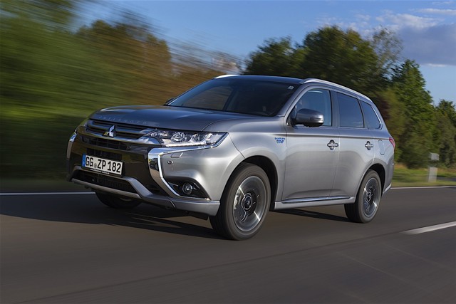 Mitsubishi Outlander / Airtrek photo 67