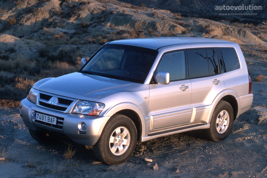 Mitsubishi Pajero 5 Doors photo 5