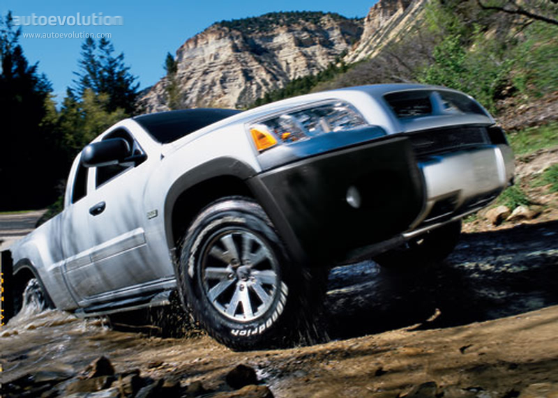 Mitsubishi Raider Crew Cab photo 11