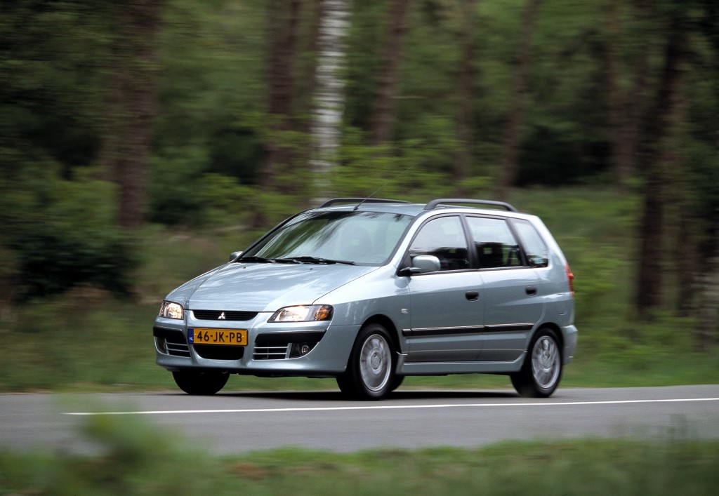 Mitsubishi Space Star photo 10