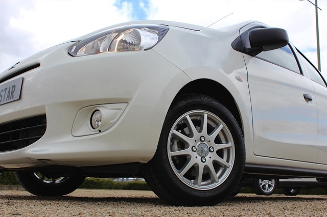 Mitsubishi Space Star photo 10