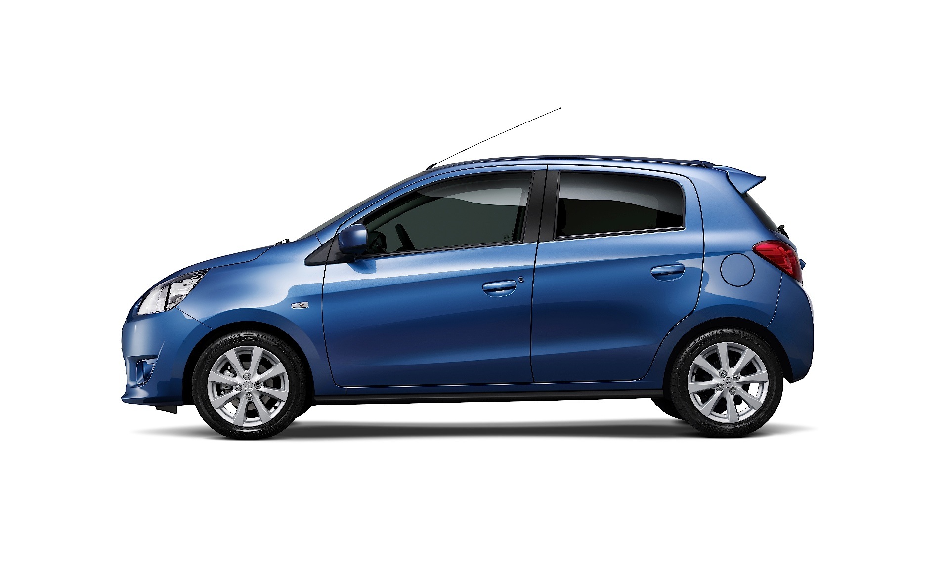 Mitsubishi Space Star photo 14