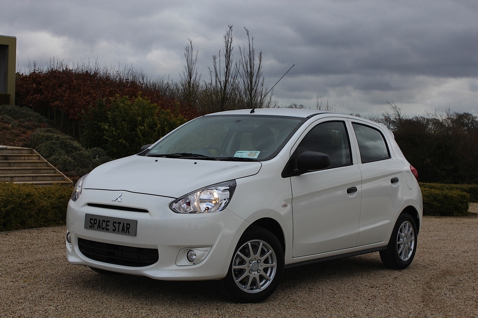 Mitsubishi Space Star photo 6