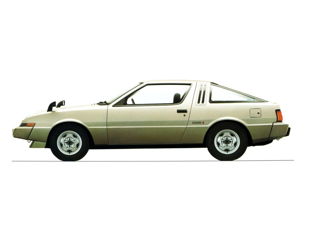 Mitsubishi Starion photo 4